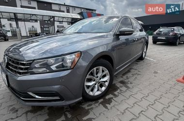 Седан Volkswagen Passat 2017 в Вишневом