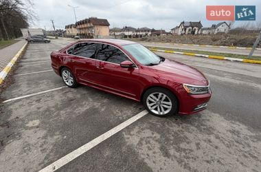 Седан Volkswagen Passat 2017 в Киеве