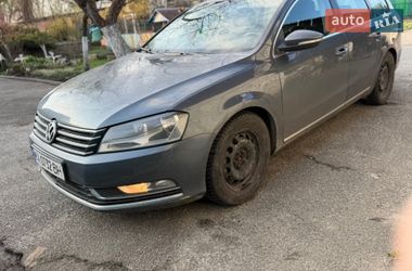 Універсал Volkswagen Passat 2013 в Києві