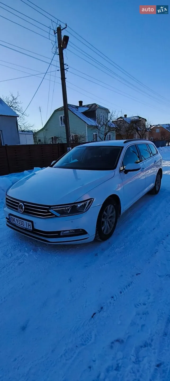 2016 Volkswagen Passat - мініатюра 2