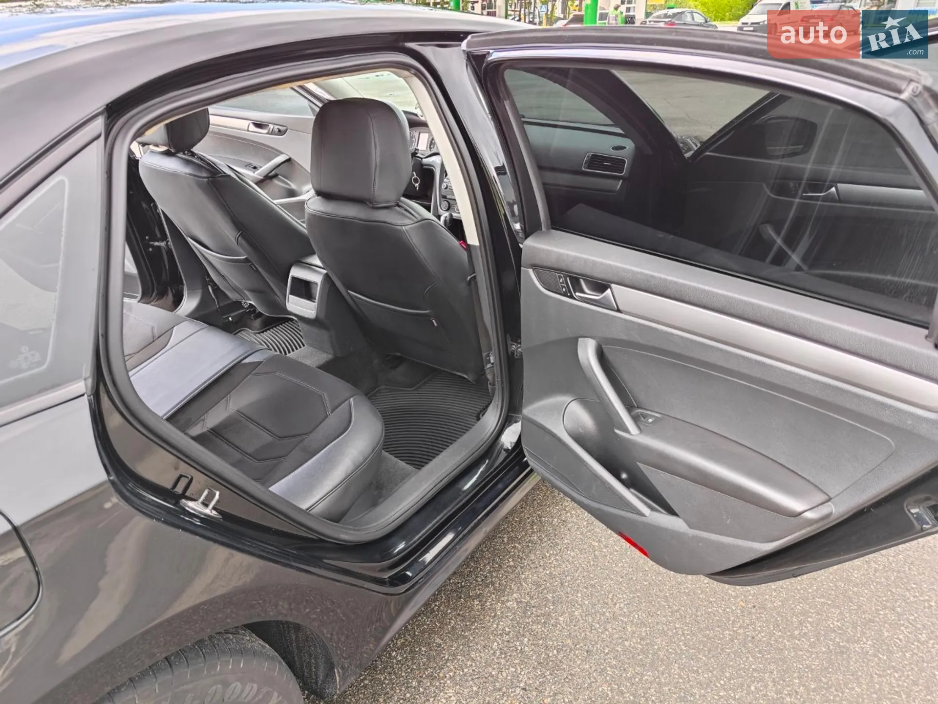 2015 Volkswagen Passat - мініатюра 12