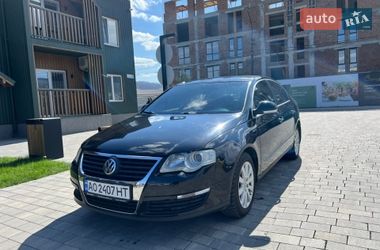 Седан Volkswagen Passat 2005 в Ужгороде
