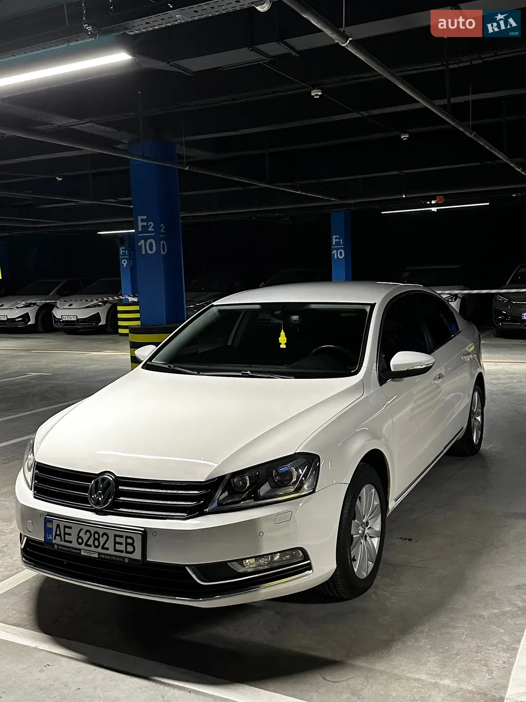 2013 Volkswagen Passat - мініатюра 25