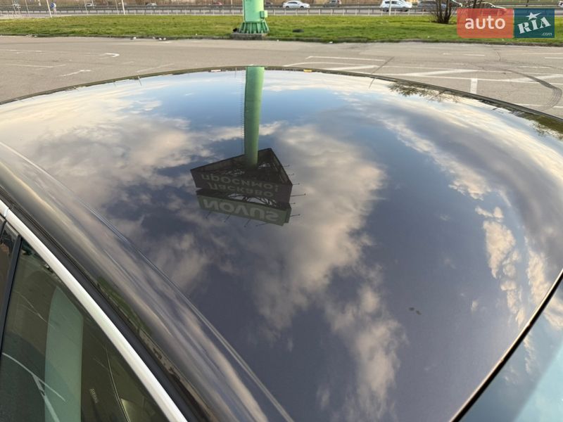 Седан Volkswagen Passat 2011 в Киеве