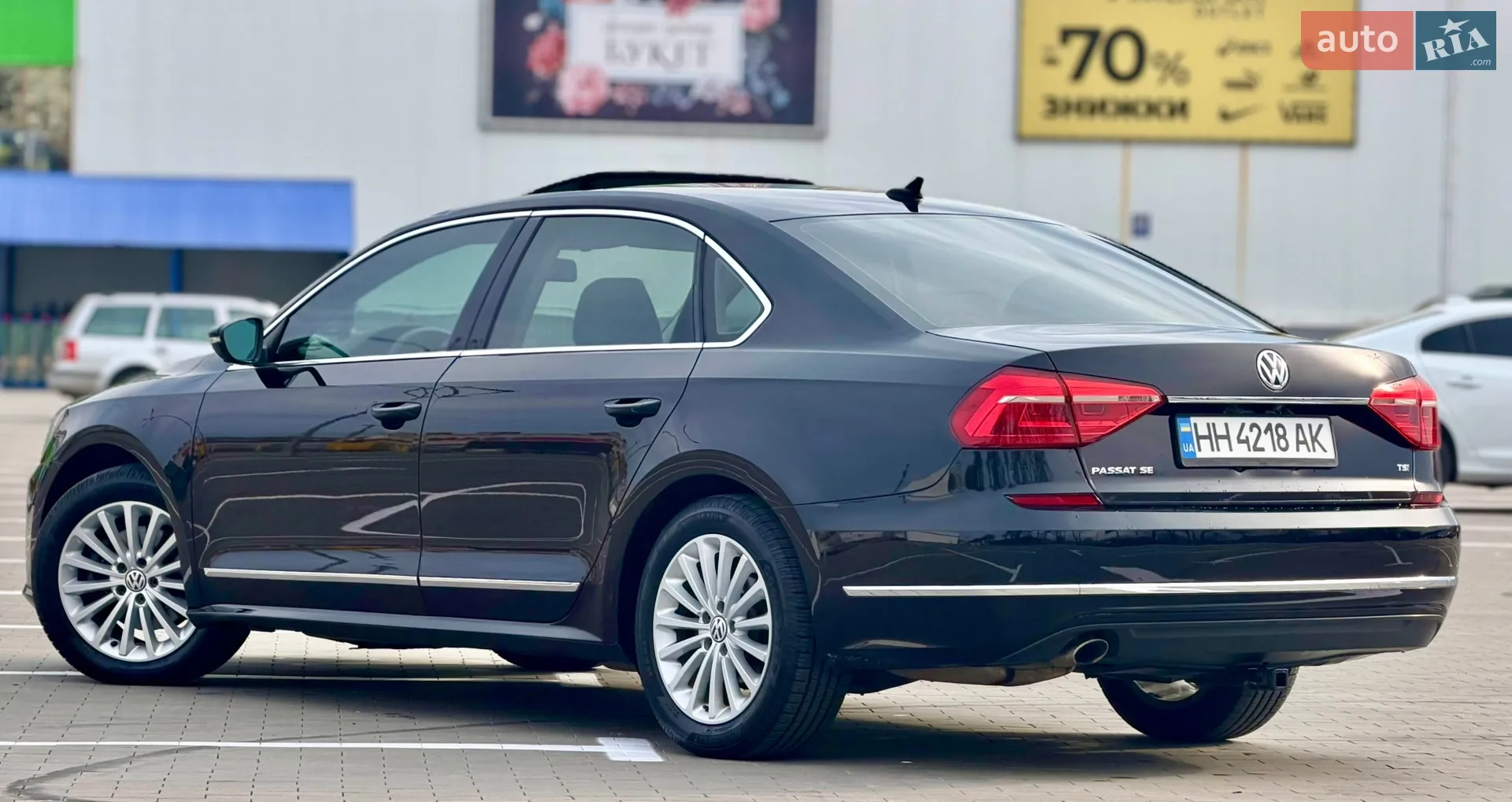 2016 Volkswagen Passat - мініатюра 9
