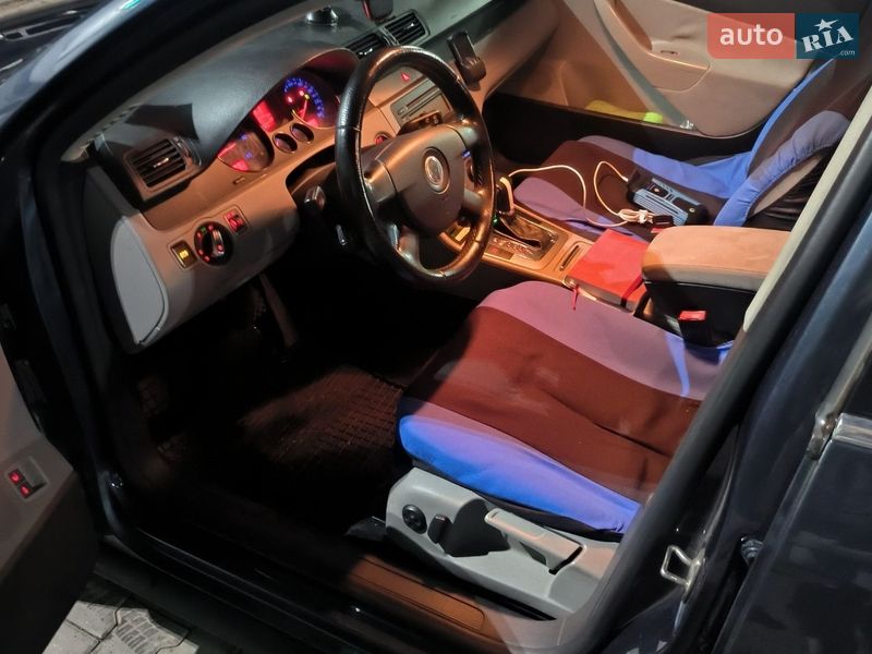 Универсал Volkswagen Passat 2006 в Киеве
