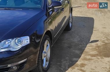 Универсал Volkswagen Passat 2006 в Верховине