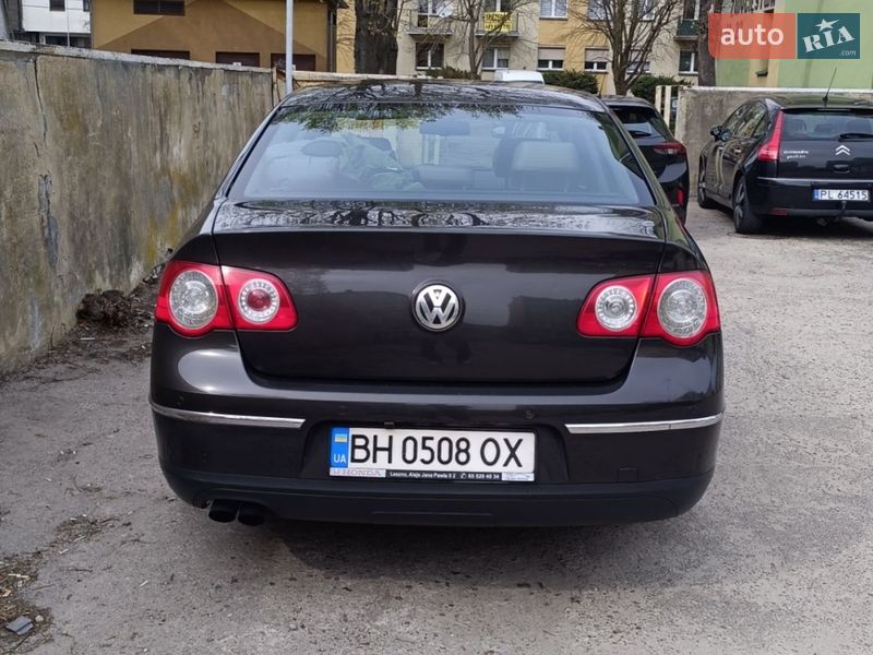 Седан Volkswagen Passat 2005 в Одессе