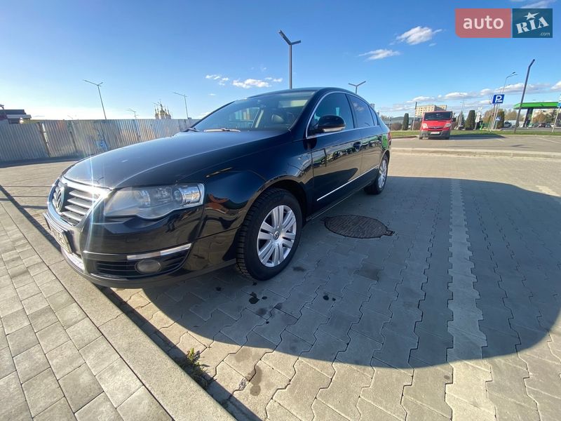 Седан Volkswagen Passat 2009 в Луцке