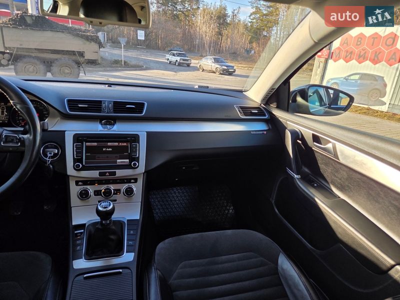 Универсал Volkswagen Passat 2013 в Харькове