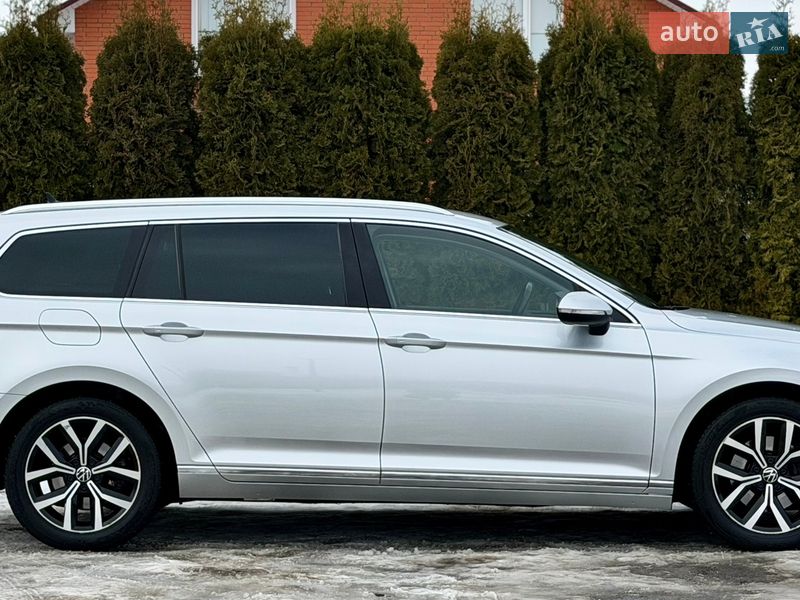 Универсал Volkswagen Passat 2021 в Луцке