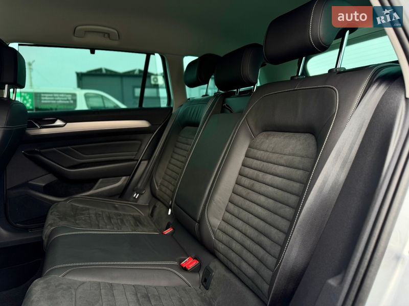 Универсал Volkswagen Passat 2021 в Луцке