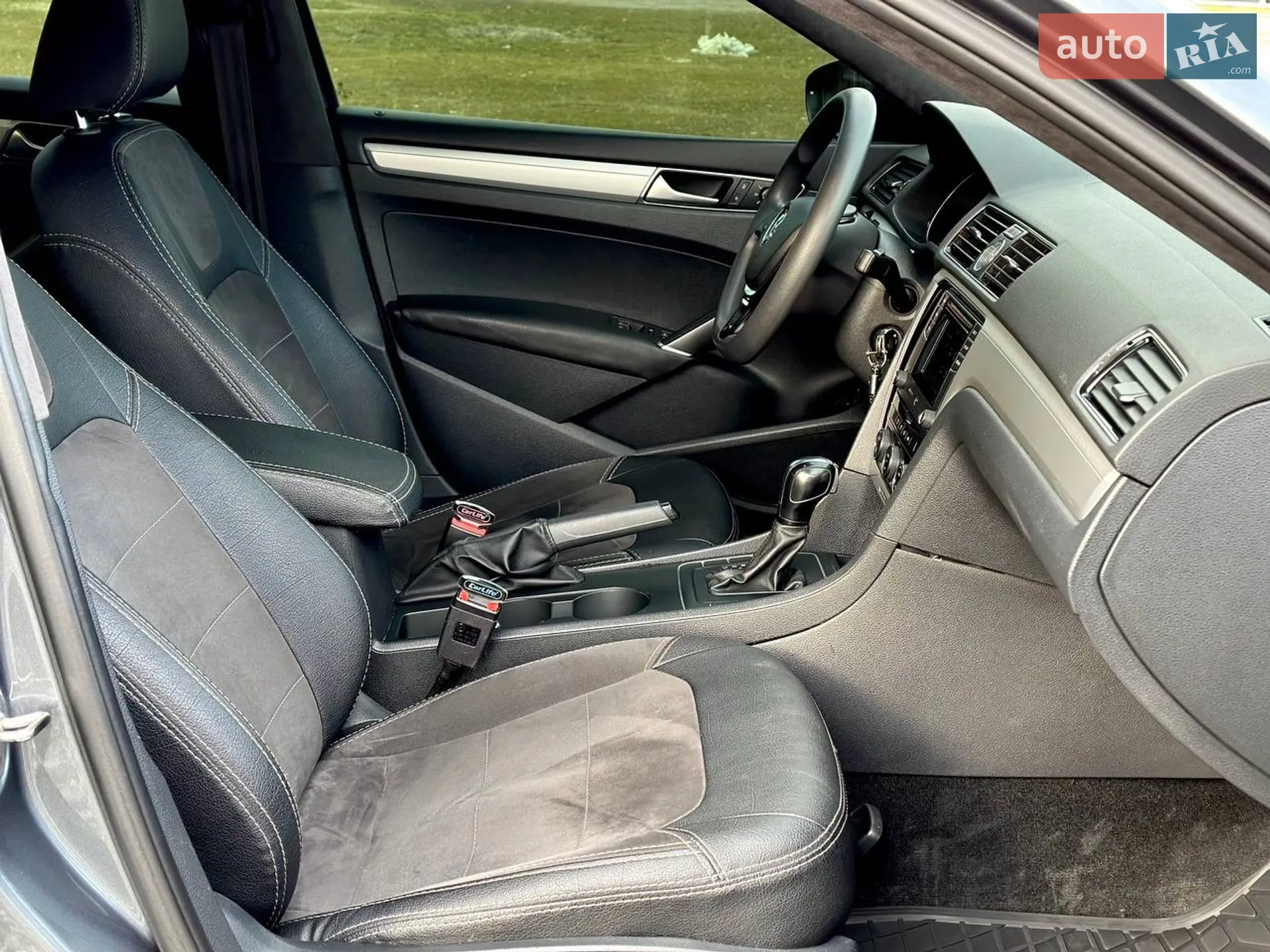 2015 Volkswagen Passat - мініатюра 16