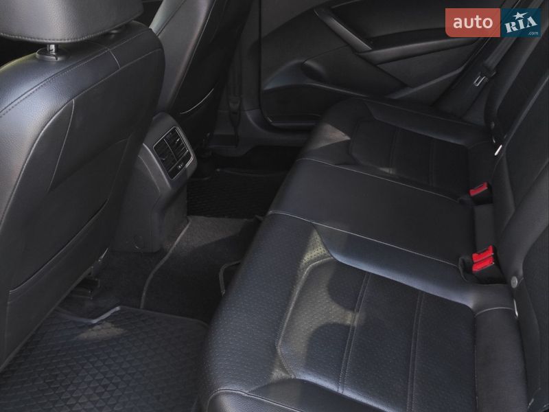 Седан Volkswagen Passat 2013 в Киеве фото 22 Седан Volkswagen Passat 2013 в Киеве