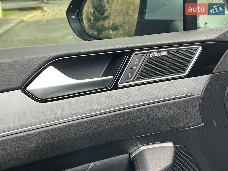 Универсал Volkswagen Passat 2022 в Киеве