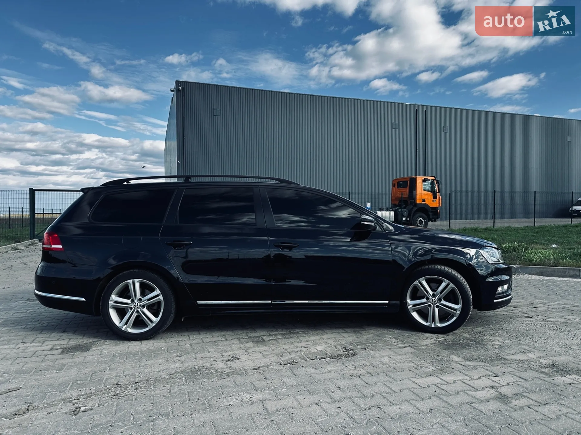 2014 Volkswagen Passat - мініатюра 13