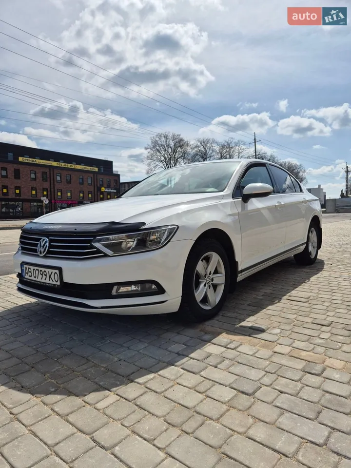 2015 Volkswagen Passat - мініатюра 15