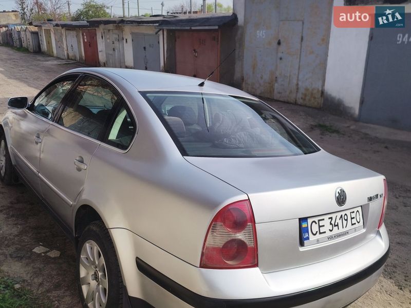 Седан Volkswagen Passat 2003 в Черновцах