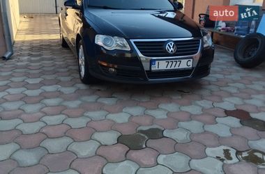Седан Volkswagen Passat 2006 в Макарове