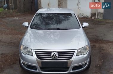 Седан Volkswagen Passat 2005 в Желтых Водах