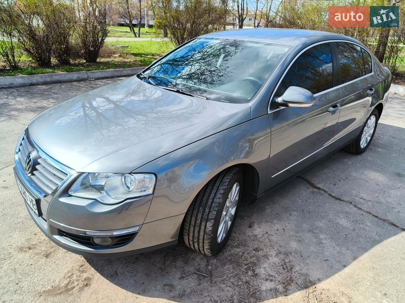 Седан Volkswagen Passat 2008 в Миргороде