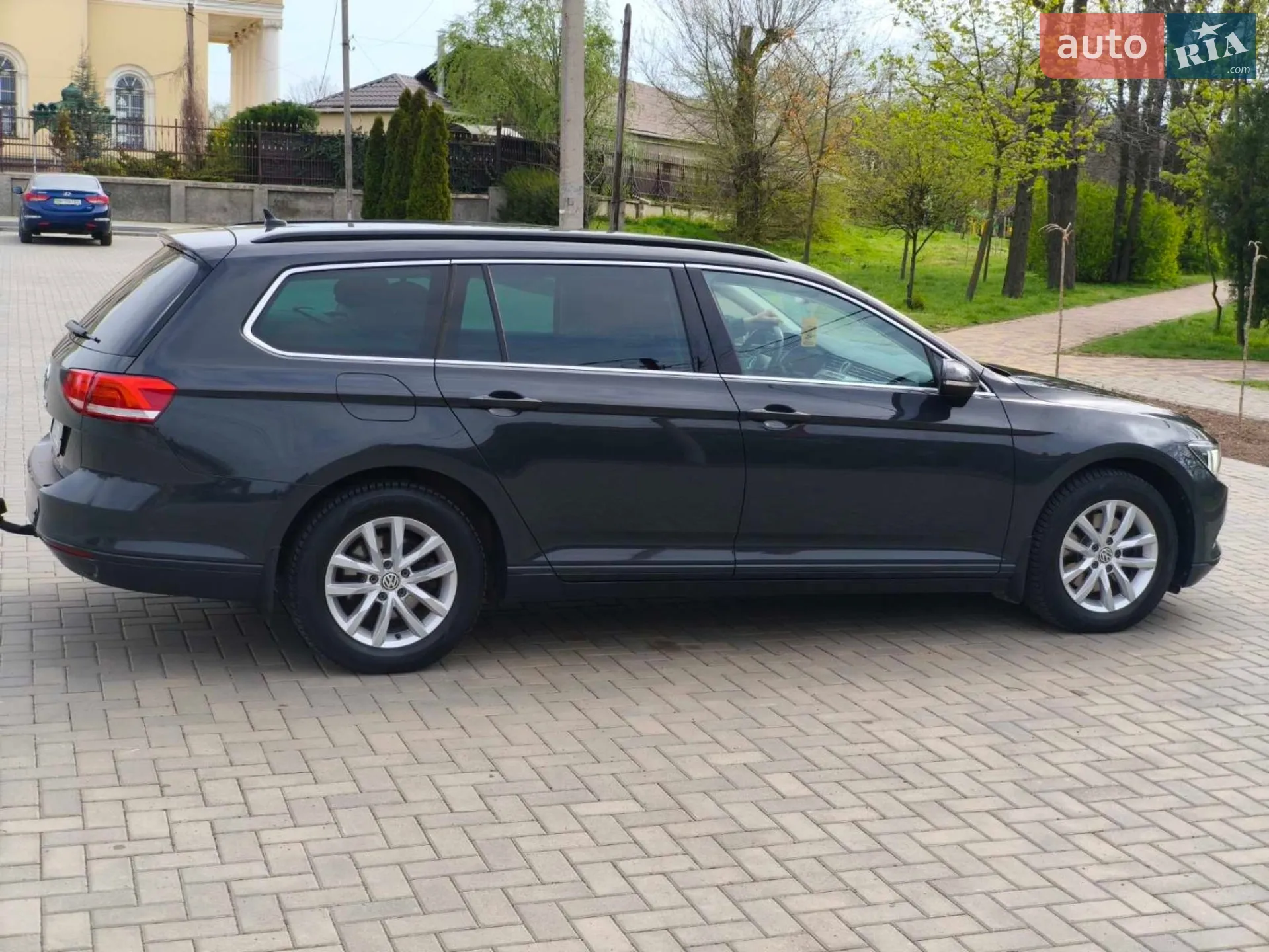 2019 Volkswagen Passat - мініатюра 3