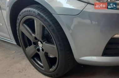 Седан Volkswagen Passat 2010 в Чернигове