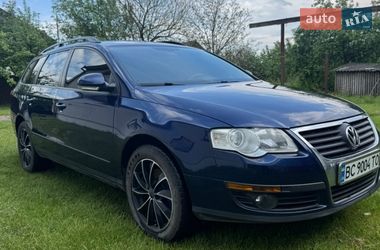 Универсал Volkswagen Passat 2010 в Львове