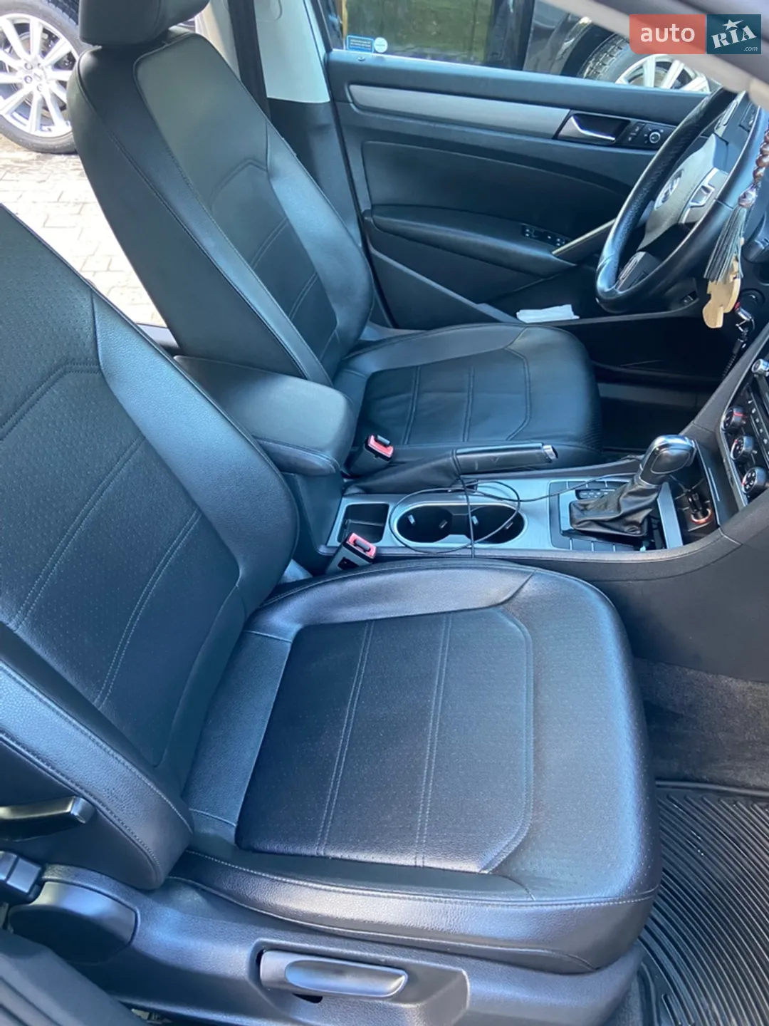 2013 Volkswagen Passat - мініатюра 27
