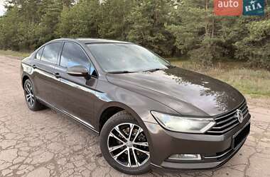 Седан Volkswagen Passat 2017 в Ахтырке