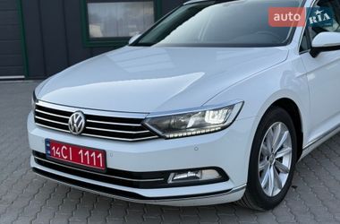 Седан Volkswagen Passat 2016 в Калуші