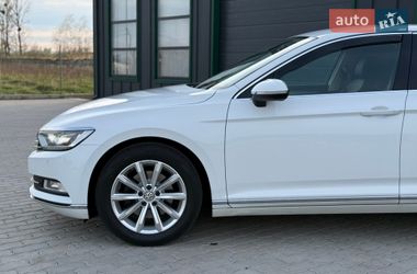 Седан Volkswagen Passat 2016 в Калуші
