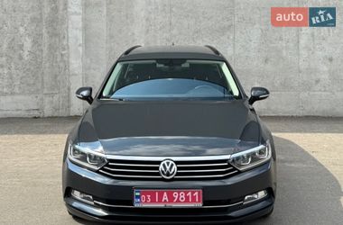 Универсал Volkswagen Passat 2018 в Киеве