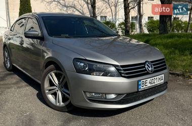 Седан Volkswagen Passat 2013 в Николаеве