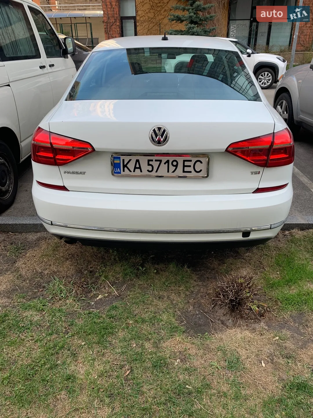 2016 Volkswagen Passat - мініатюра 2