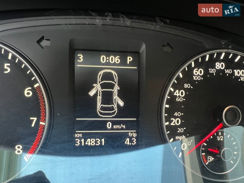 Седан Volkswagen Passat 2013 в Броварах