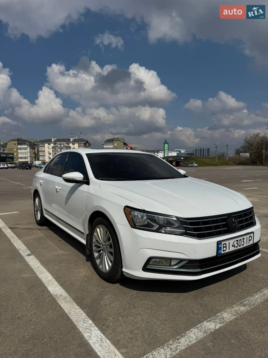 2015 Volkswagen Passat - мініатюра 2