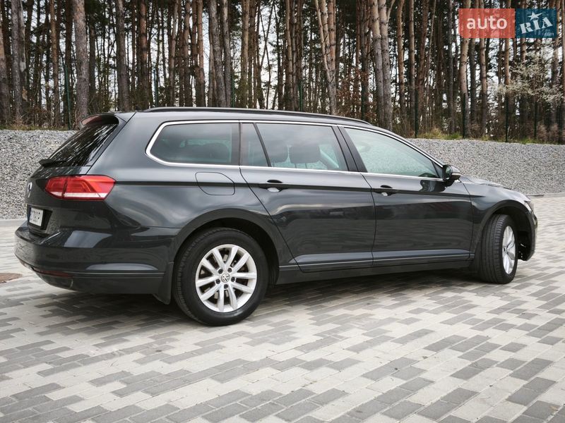 Универсал Volkswagen Passat 2016 в Львове