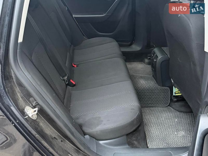 Универсал Volkswagen Passat 2012 в Снятине