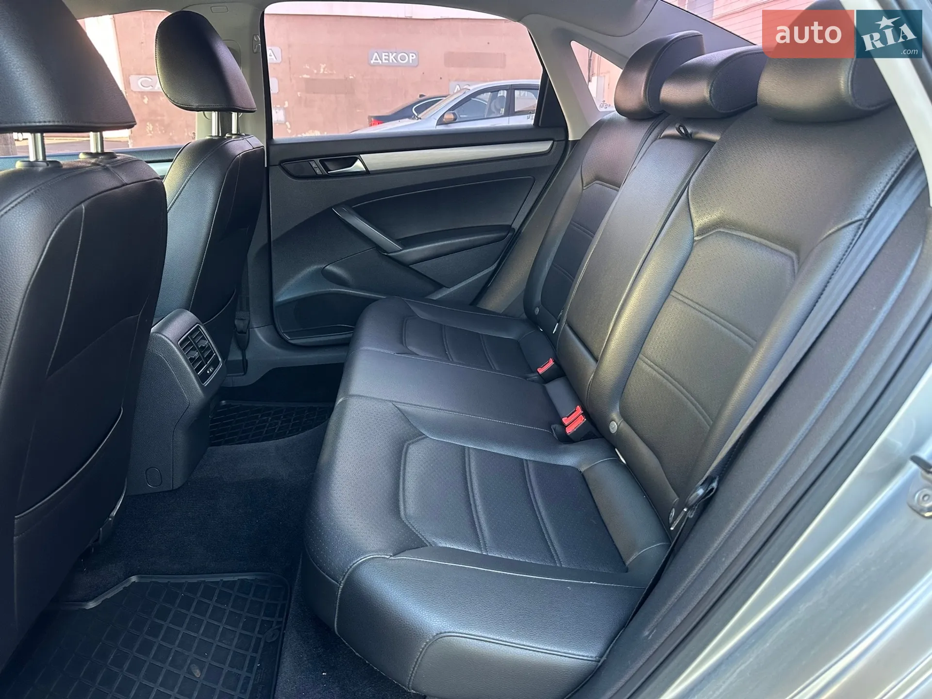 2013 Volkswagen Passat - мініатюра 25