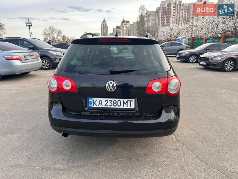 Универсал Volkswagen Passat 2005 в Киеве