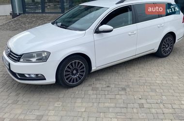 Універсал Volkswagen Passat 2011 в Харкові