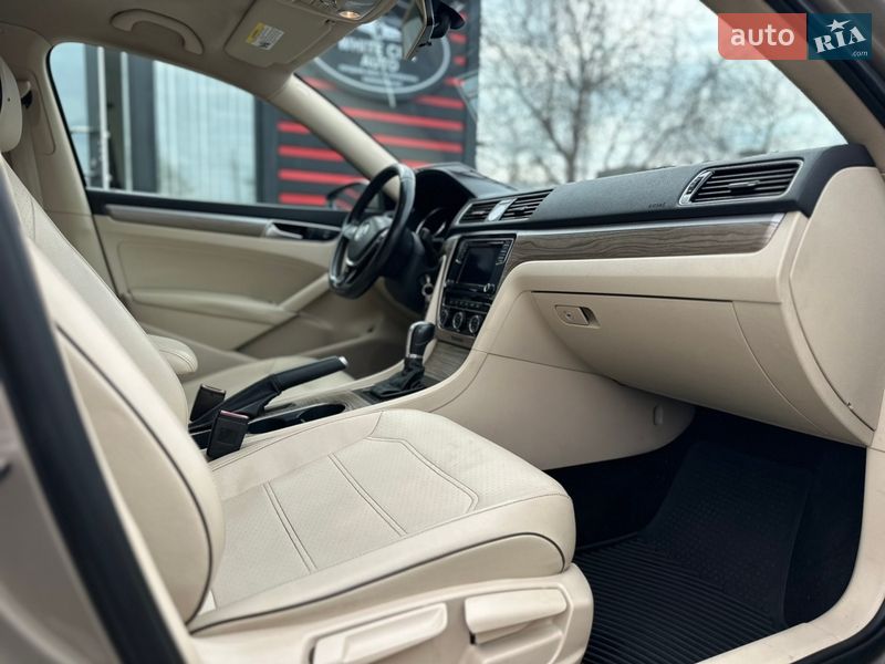 Седан Volkswagen Passat 2015 в Белой Церкви