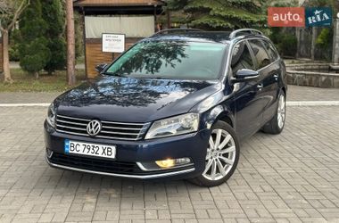 Універсал Volkswagen Passat 2011 в Трускавці