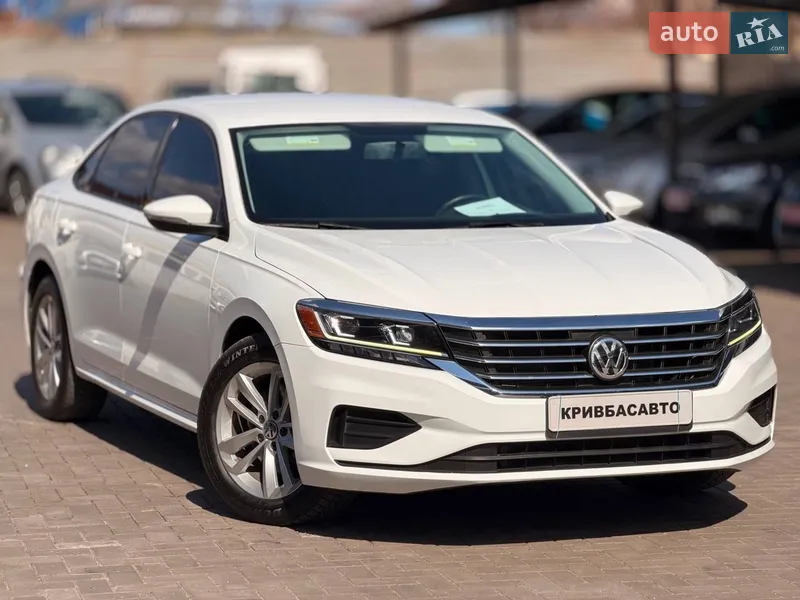 Volkswagen Passat 2021
