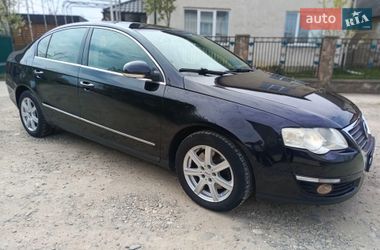 Седан Volkswagen Passat 2006 в Хусте