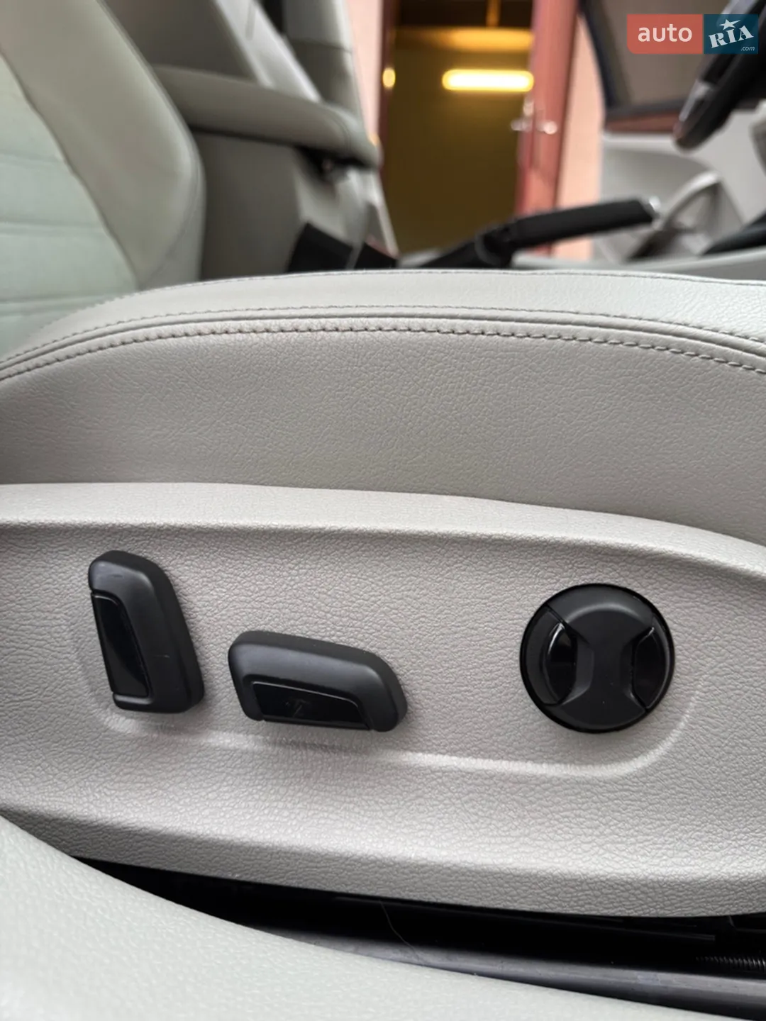 2012 Volkswagen Passat - мініатюра 23