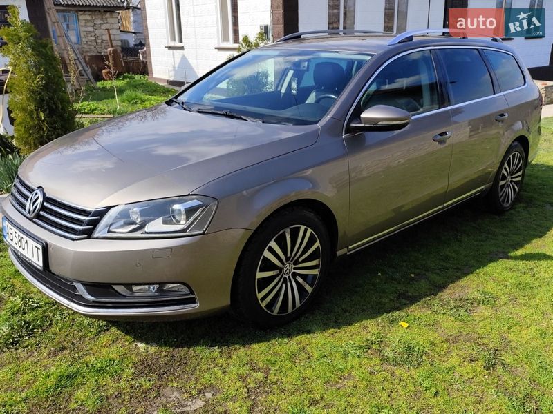 Volkswagen Passat 2011