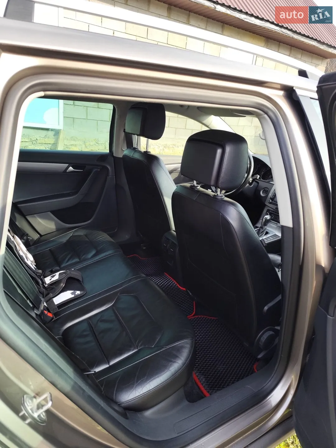 2011 Volkswagen Passat - мініатюра 13