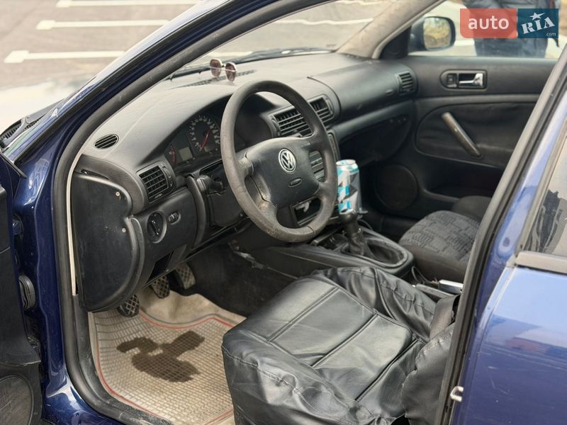 Универсал Volkswagen Passat 1999 в Ровно